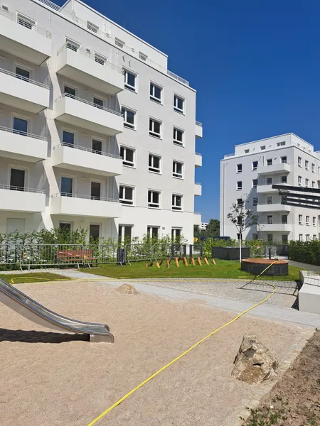 4-Zi Erdgeschoss, Neubau Whg, luxuriös, Garten u. Terrasse, Wasserblick, EBK, Berlin-Spandau — photo 1